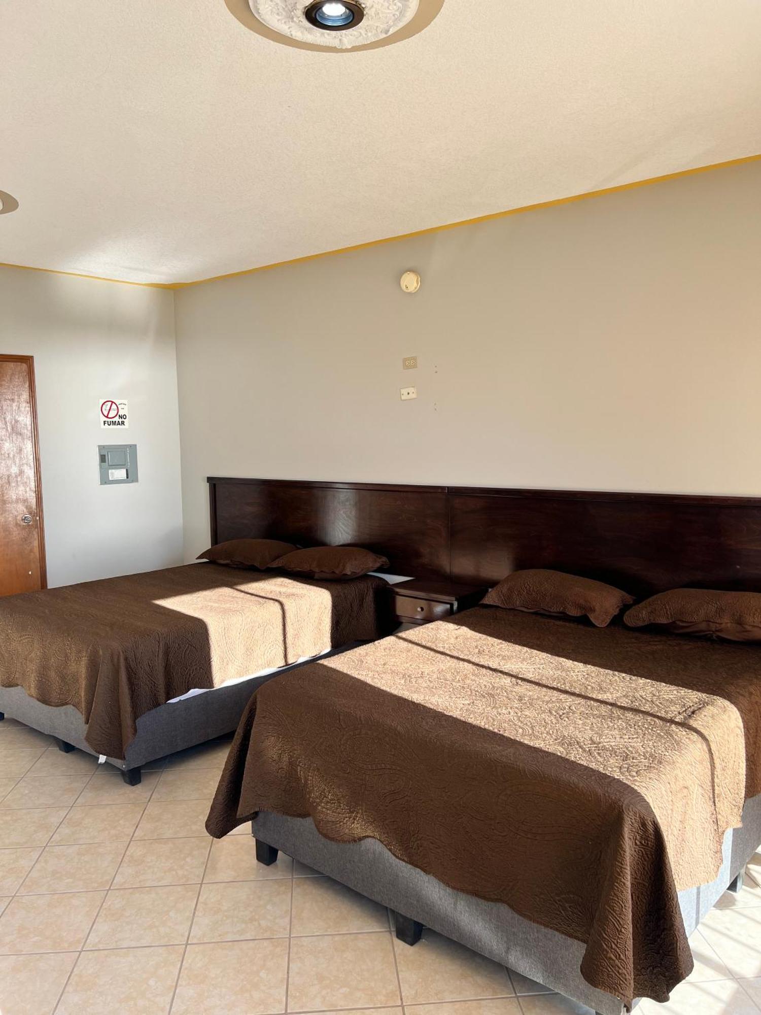 Hotel Los Pinos Inn El Golfo de Santa Clara Eksteriør bilde
